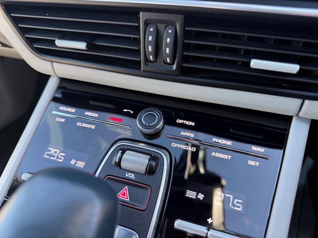 Used Porsche Cayenne 2019 for sale - 77557680: Photo 21