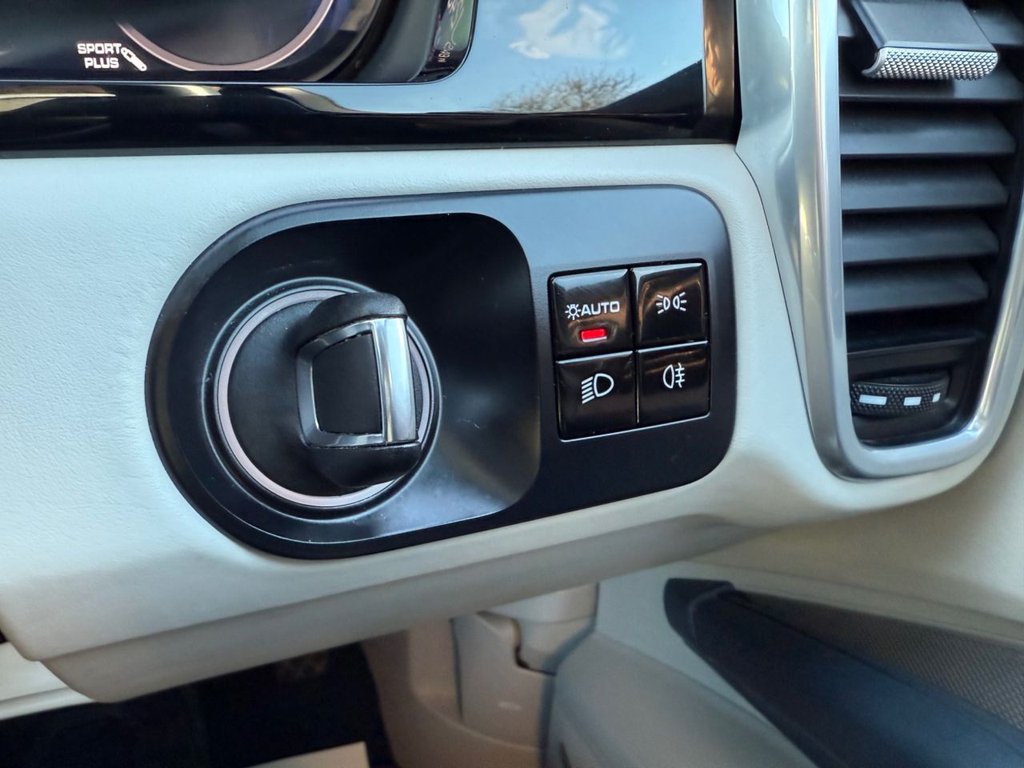 Used Porsche Cayenne 2019 for sale - 77557680: Photo 30