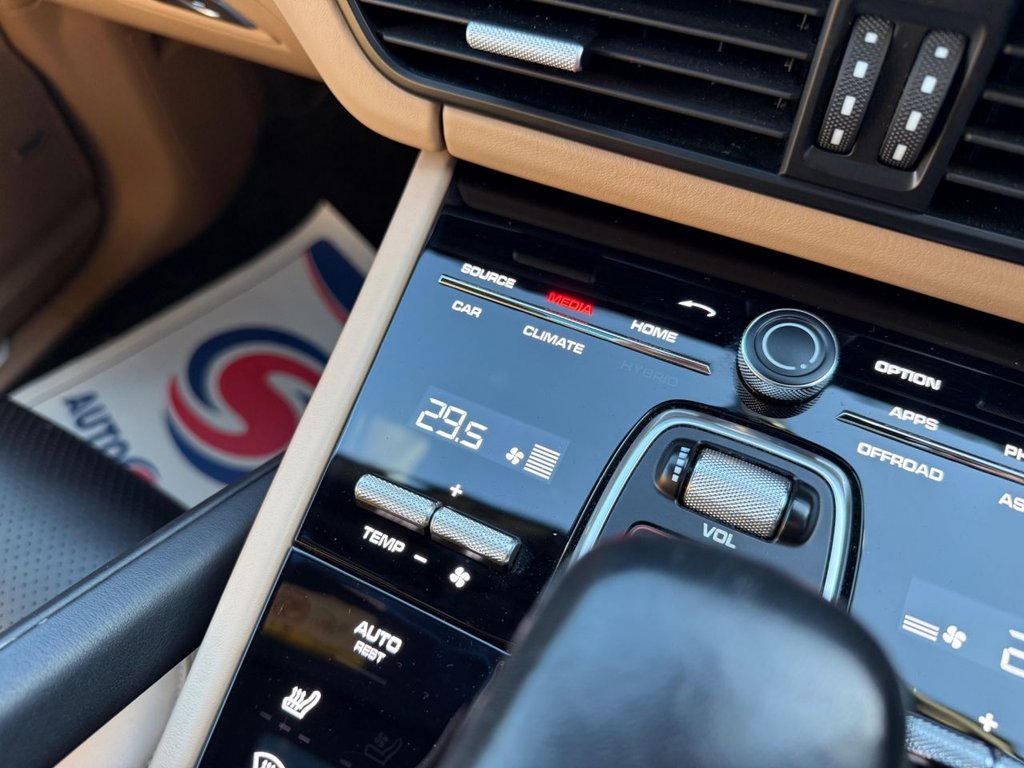 Used Porsche Cayenne 2019 for sale - 77249846: Photo 21