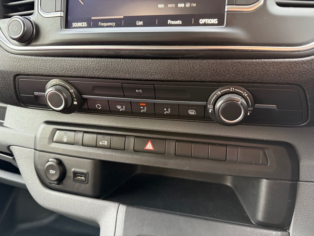 Used Vauxhall Vivaro 2021 for sale - 76375927: Photo 16