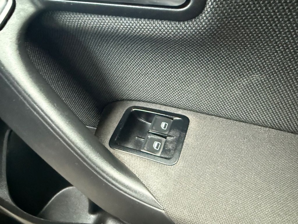 Used Volkswagen Polo 2017 for sale - 78180982: Photo 24