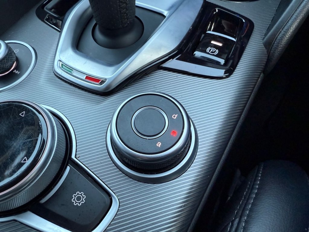 Used Alfa Romeo Giulia 2020 for sale - 76407005: Photo 21