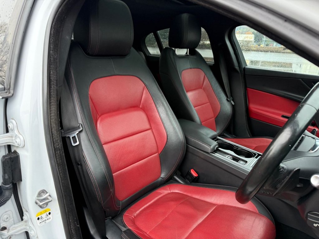 Used Jaguar XE 2016 for sale - 77287654: Photo 11