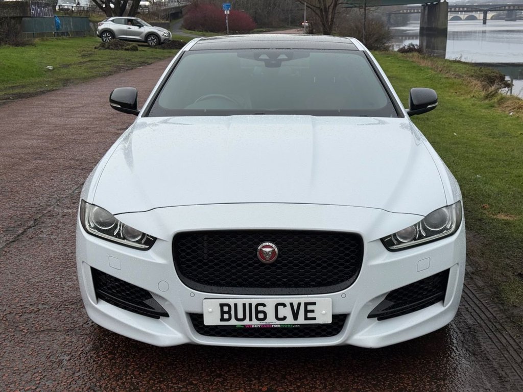 Used Jaguar XE 2016 for sale - 77287654: Photo 2