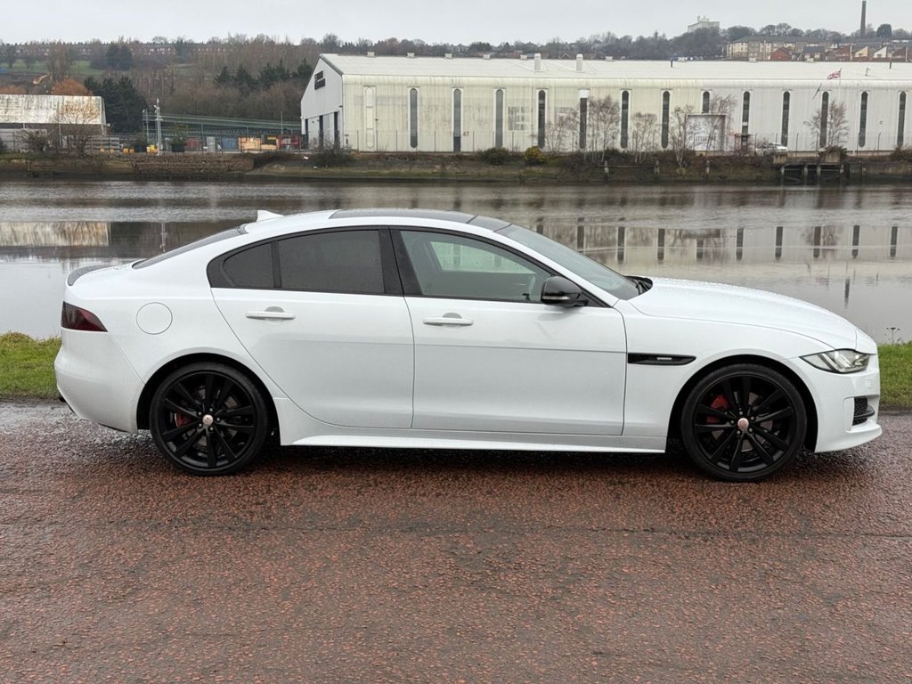 Used Jaguar XE 2016 for sale - 77287654: Photo 3