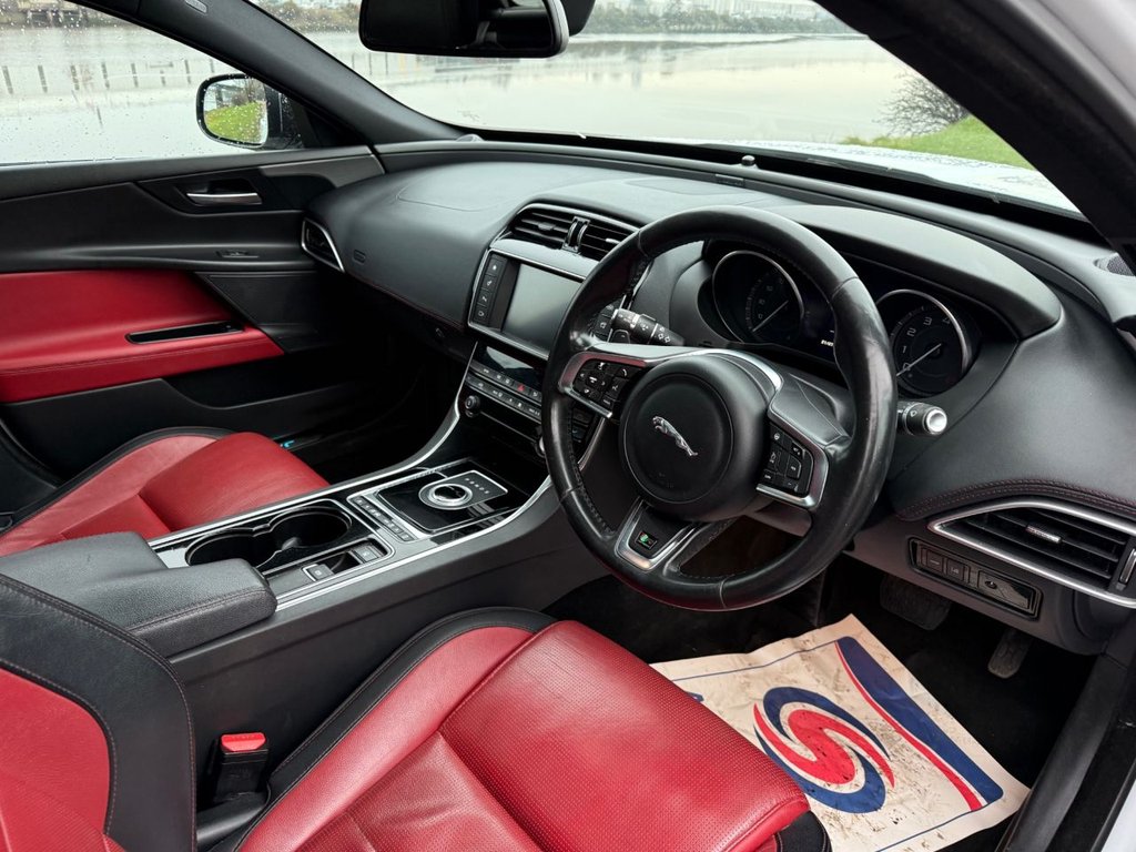 Used Jaguar XE 2016 for sale - 77287654: Photo 9