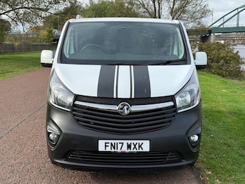 Used Vauxhall Vivaro 2017 for sale - 76236044: Photo