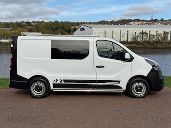 Used Vauxhall Vivaro 2017 for sale - 76236044: Photo