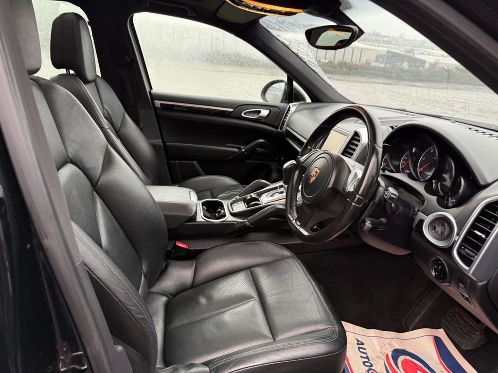Used Porsche Cayenne 2013 for sale - 78017005: Photo 10