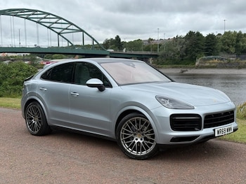 Used Porsche Cayenne 2019 for sale - 79120848: Photo