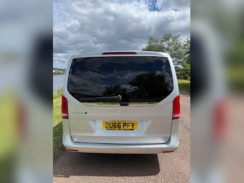Used Mercedes-Benz V-Class 2016 for sale - 78818730: Photo