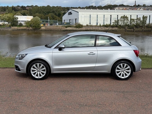 Used Audi A1 2011 for sale - 76118570: Photo 25