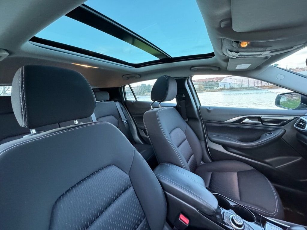 Used Infiniti Q30 2017 for sale - 78213018: Photo 11