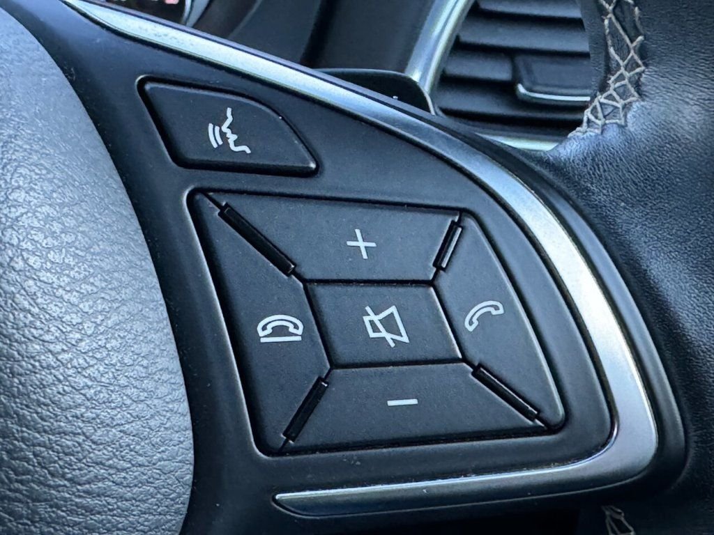 Used Infiniti Q30 2017 for sale - 78213018: Photo 13