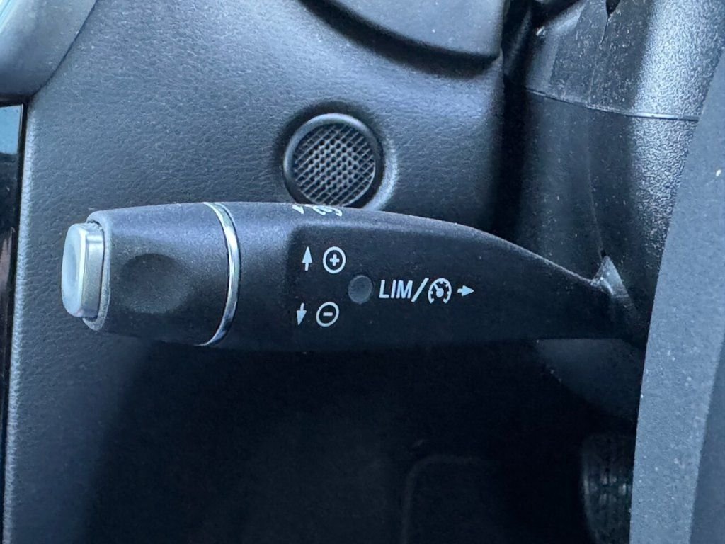 Used Infiniti Q30 2017 for sale - 78213018: Photo 15