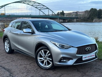 Used Infiniti Q30 2017 for sale - 78213018: Photo