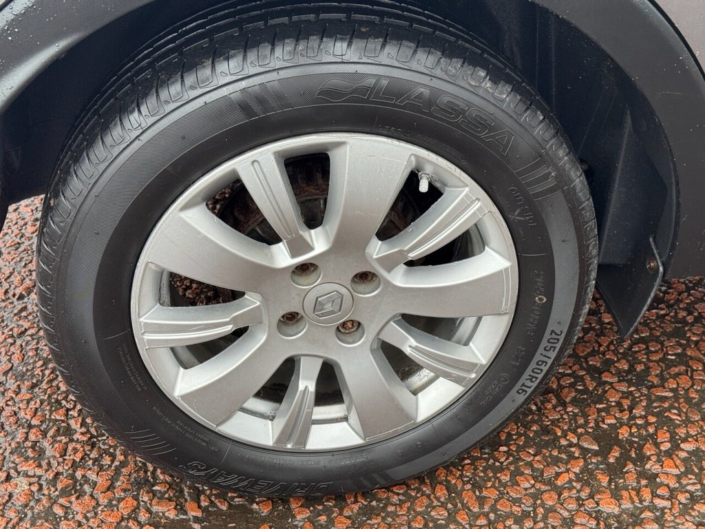 Used Renault Captur 2015 for sale - 77368914: Photo 8