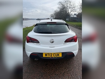Used Vauxhall Astra GTC 2012 for sale - 77572100: Photo
