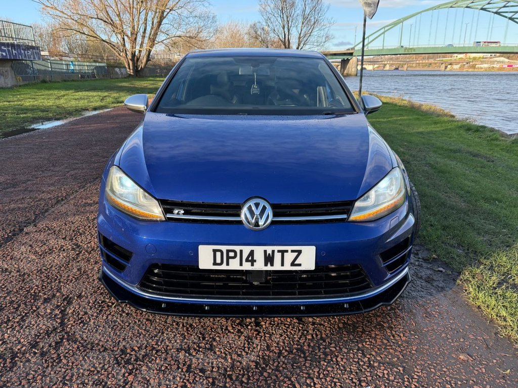 Used Volkswagen Golf 2014 for sale - 76758683: Photo 2