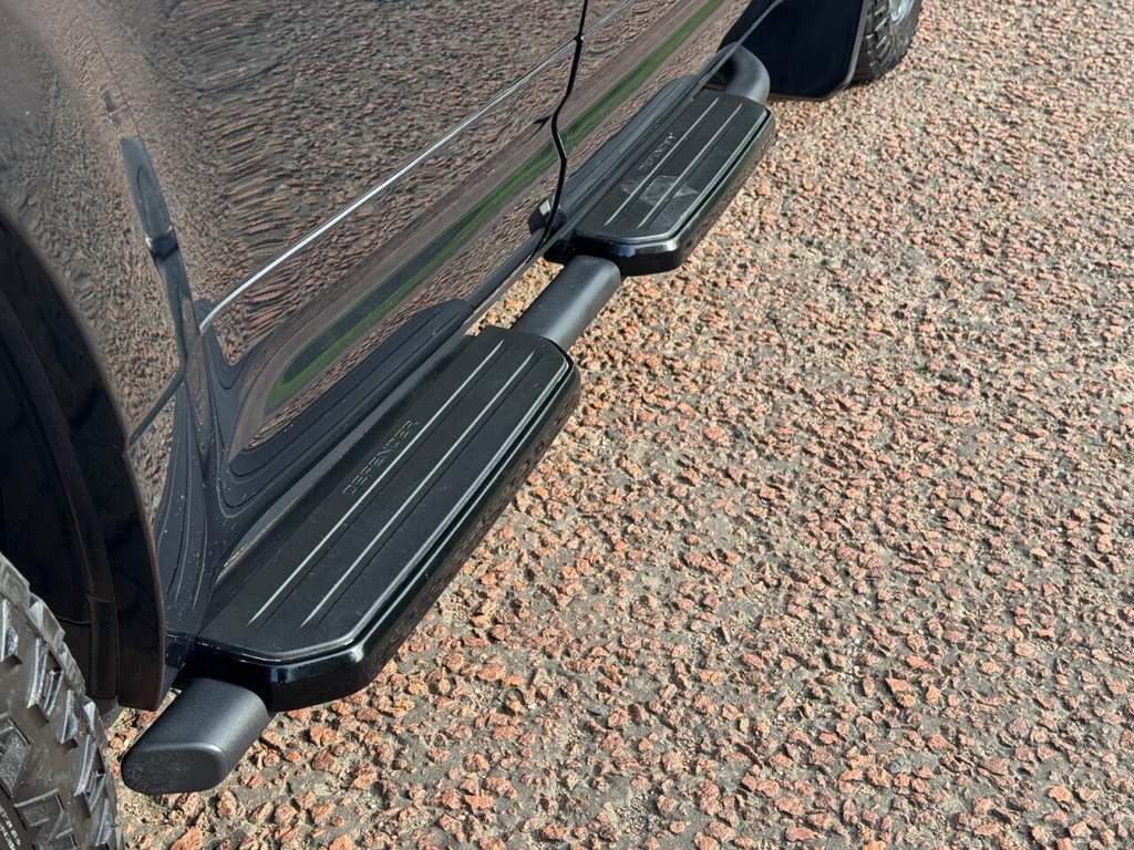 Used Land Rover Defender 2021 for sale - 77139480: Photo 10