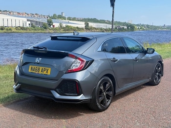 Used Honda Civic 2018 for sale - 78996015: Photo