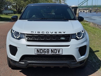 Used Land Rover Discovery Sport 2018 for sale - 78458638: Photo