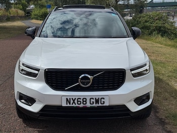 Used Volvo XC40 2018 for sale - 79254263: Photo