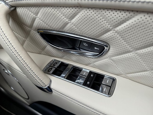 Used Bentley Flying Spur 2016 for sale - 76210786: Photo 25