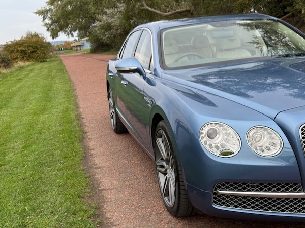 Used Bentley Flying Spur 2016 for sale - 76210786: Photo 32