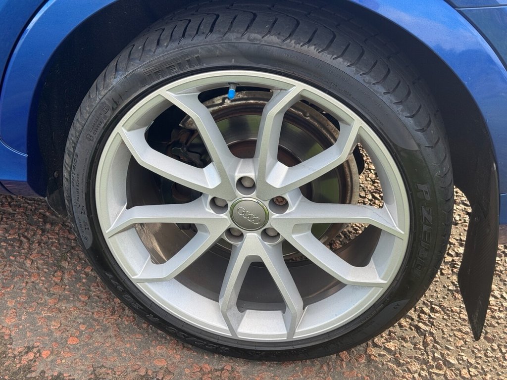 Used Audi RS Q3 2014 for sale - 76582236: Photo 9