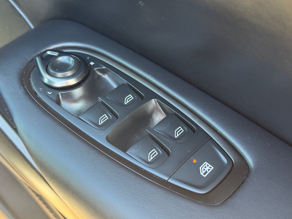 Used Aston Martin DBX 2024 for sale - 78110169: Photo 14