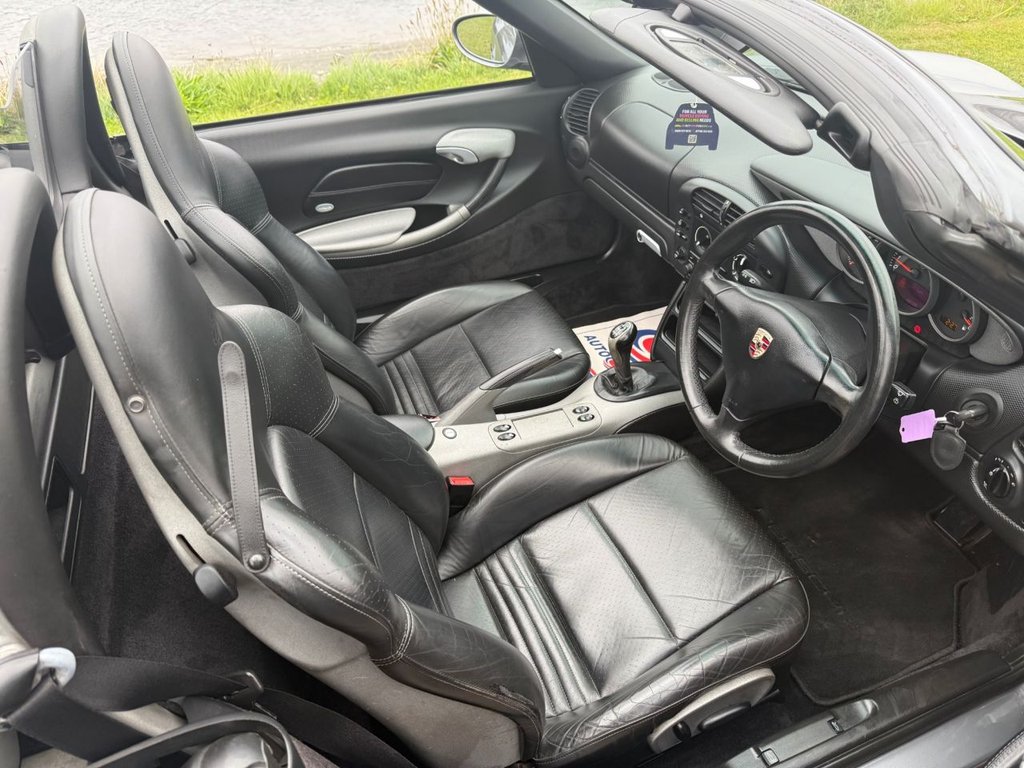 Used Porsche Boxster 2004 for sale - 78002762: Photo 8