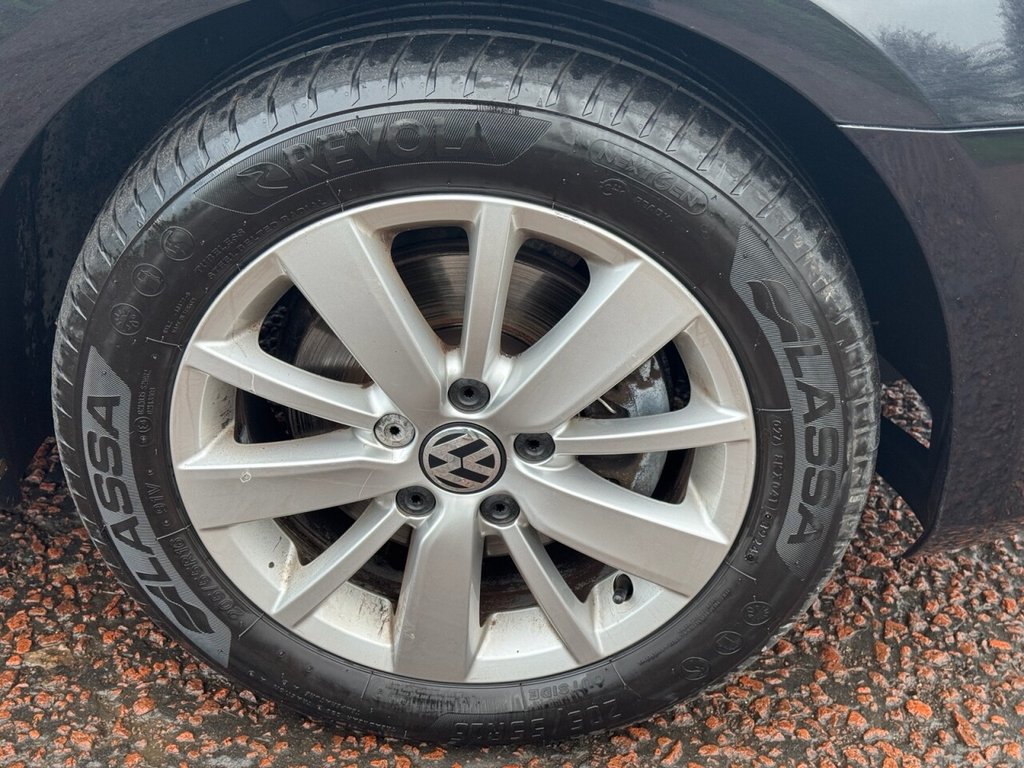 Used Volkswagen Golf 2012 for sale - 76962410: Photo 12