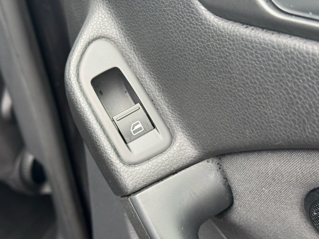 Used Volkswagen Golf 2012 for sale - 76962410: Photo 14