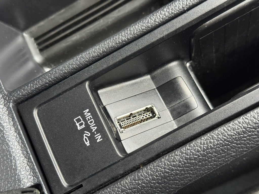 Used Volkswagen Golf 2012 for sale - 76962410: Photo 32