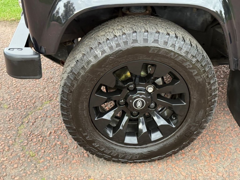 Used Land Rover Defender 2009 for sale - 76009425: Photo 30