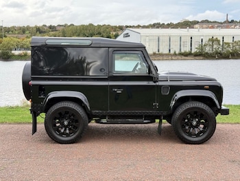 Used Land Rover Defender 2009 for sale - 76009425: Photo 3