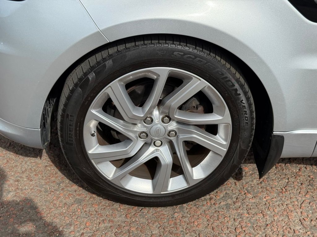 Used Land Rover Range Rover Sport 2020 for sale - 78145305: Photo 35