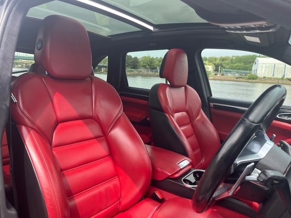 Used Porsche Cayenne 2015 for sale - 74893168: Photo 11