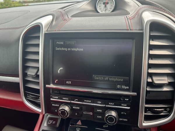 Used Porsche Cayenne 2015 for sale - 74893168: Photo 16