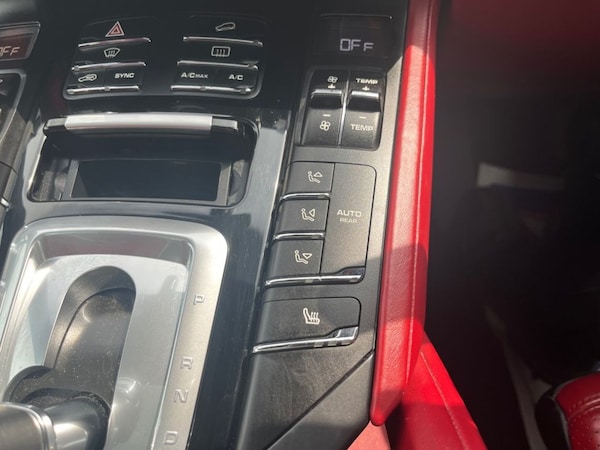 Used Porsche Cayenne 2015 for sale - 74893168: Photo 21