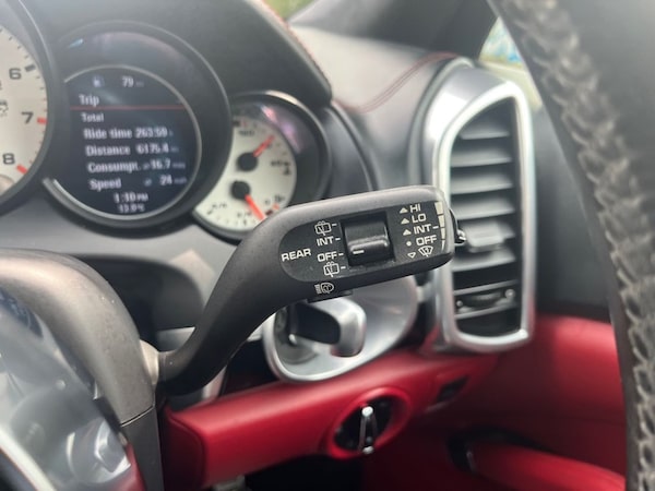 Used Porsche Cayenne 2015 for sale - 74893168: Photo 27