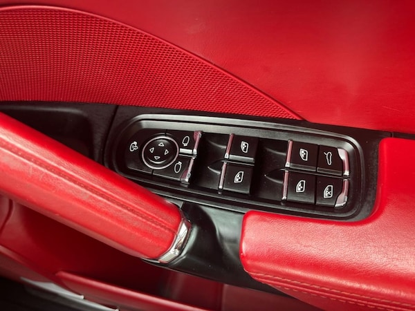 Used Porsche Cayenne 2015 for sale - 74893168: Photo 30