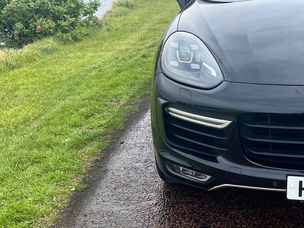 Used Porsche Cayenne 2015 for sale - 74893168: Photo 36