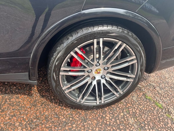 Used Porsche Cayenne 2015 for sale - 74893168: Photo 40