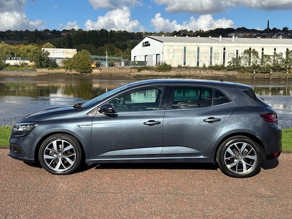 Used Renault Megane 2017 for sale - 76069003: Photo 23
