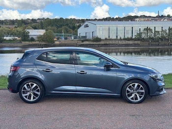 Used Renault Megane 2017 for sale - 76069003: Photo 3