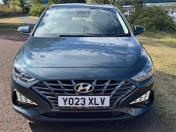 Used Hyundai i30 2023 for sale - 79470333: Photo