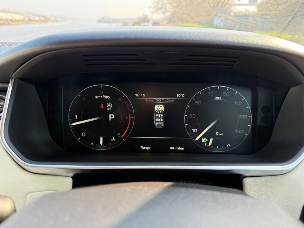 Used Land Rover Range Rover Sport 2015 for sale - 77780133: Photo 15