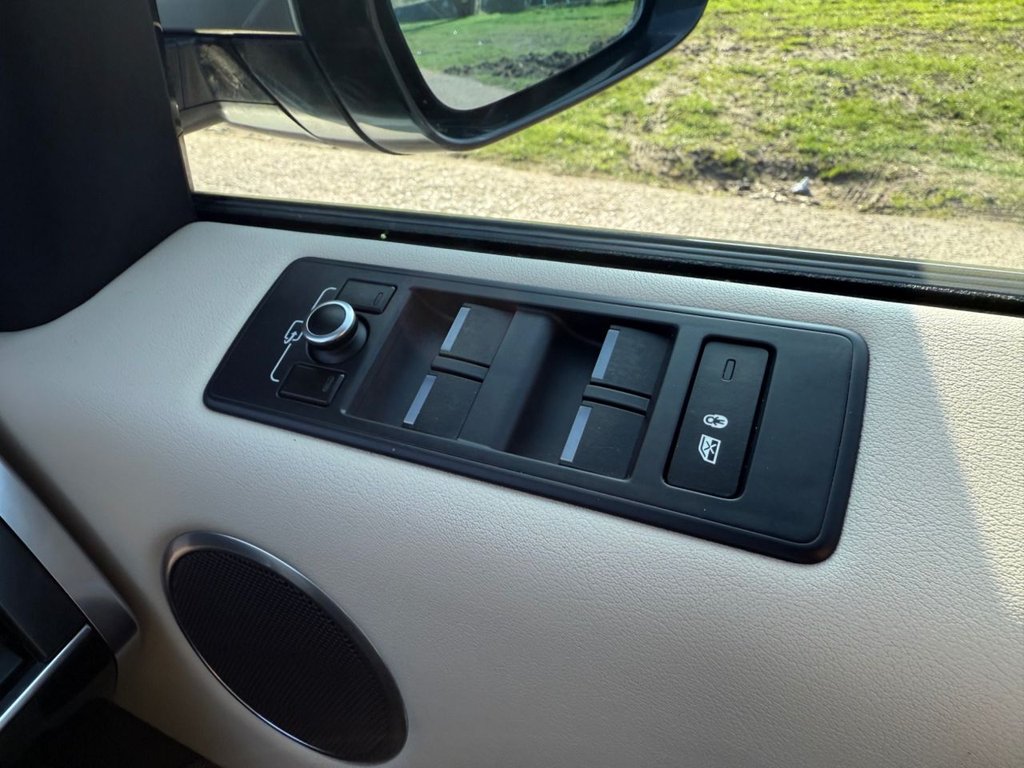 Used Land Rover Range Rover Sport 2015 for sale - 77780133: Photo 26